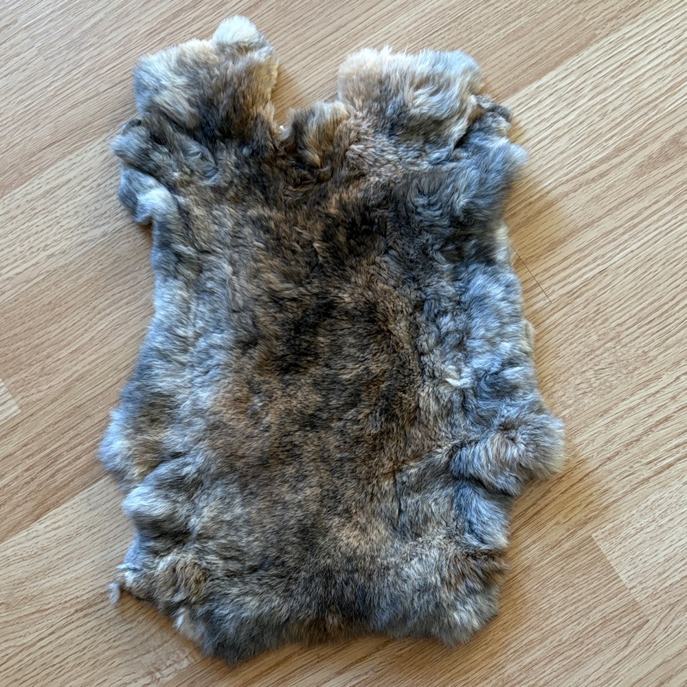 A389 Premium Rex Rabbit Hide - Velvet Soft Luxury Craft Fur Pelt